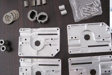 الصين Polished CNC Metal Machining Aluminum Brass Turning Parts Machining المزود